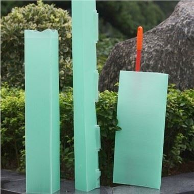 Persegi Segitiga Bergelombang Corflute Tree Guard Vine Protector