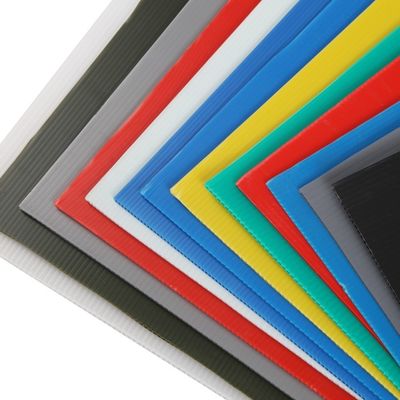 Plastik Bergelombang Papan Berongga PP Polypropylene Hollow Sheet Tebal 2mm-12mm