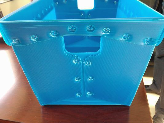 Biru Polypropylene Mail Tote 4mm Plastik Bergelombang Dengan Tali Baja