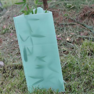 2mm Corflute Corrugated Tree Guards Pelindung Batang Pohon Plastik Segitiga