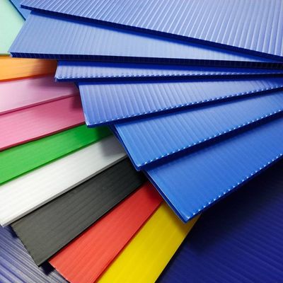 Lembaran Plastik Anti Tekanan PP Berongga Correx Corrugated Plastic Board Sheet