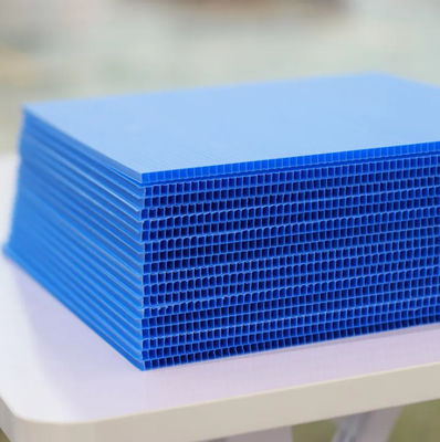 Lembar Corflute Biru 3mm 4mm Papan Plastik Bergelombang Untuk Tanda
