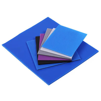 Polypropylene Coroplast Sheet Corrugated Plastic Board Ringan Disesuaikan