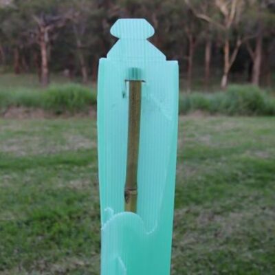 PP Tree Guard ringan, tahan lama, tahan air, dan mudah dipasang. Melindungi pohon muda dari angin, hewan, dan kerusakan, dengan ukuran, warna, ketebalan, dan desain yang dapat disesuaikan.